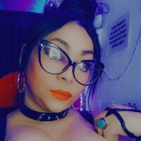 YIYI84