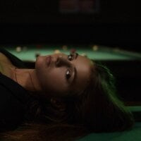 lisa_dark_
