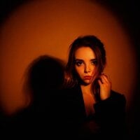 mia-joy