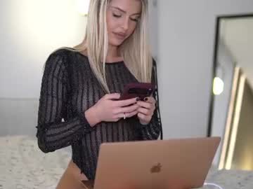 nikkimagic - Live now on Chaturbate