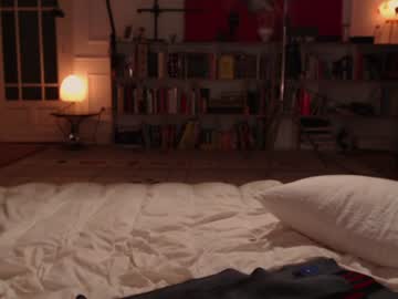 mila_ - Live now on Chaturbate