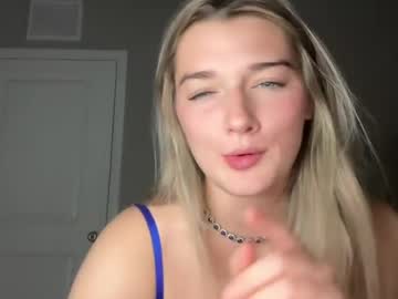 jadejamessecret - Live now on Chaturbate