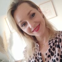 AliciaDesire - Live now on Stripchat