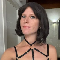 Valvolpe - Live now on Stripchat