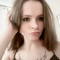 KrystalTrudel - Live now on Stripchat
