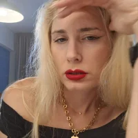 slg1 - Live now on Stripchat