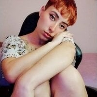 Miacatsito3 - Live now on Stripchat