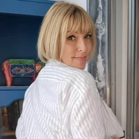 NAWTYClassyBritMILF - Live now on Stripchat