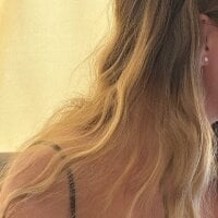 KisaVixen - Live now on Stripchat