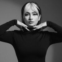jayden_cournikova__ - Live now on Stripchat