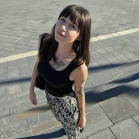 -Melina - Live now on Stripchat