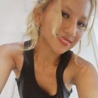 agatadelphine - Live now on Stripchat