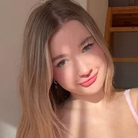 milaa_sun - Live now on Stripchat