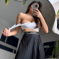 Velvet_Lifa - Live now on Stripchat