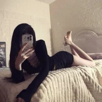 Alma_va - Live now on Stripchat