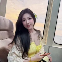 presale - Live now on Stripchat