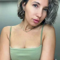 CatVibe - Live now on Stripchat