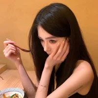 gigi_UwU_ - Live now on Stripchat