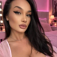 Daliya_ - Live now on Stripchat