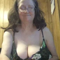 milfmichelle69 - Live now on Stripchat