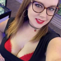 Strawberrykisses96 - Live now on Stripchat