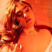 conniejames_m - Live now on Stripchat